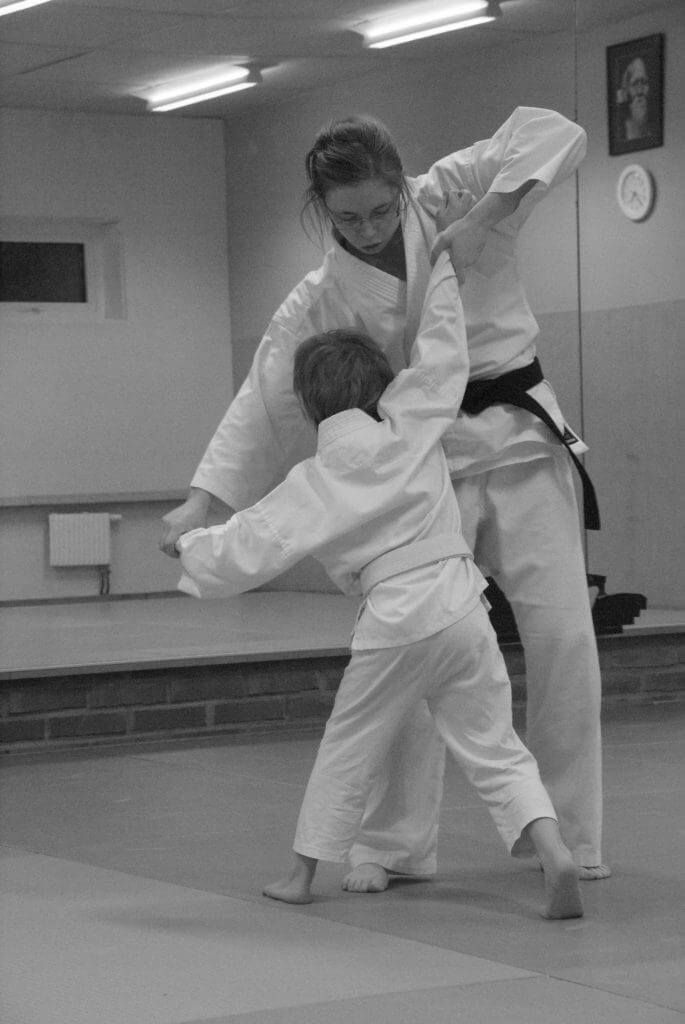 barn-träning aikido